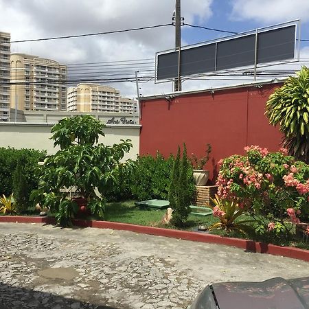 Bali Motel (Adults Only) ฟอร์ตาเลซา ภายนอก รูปภาพ