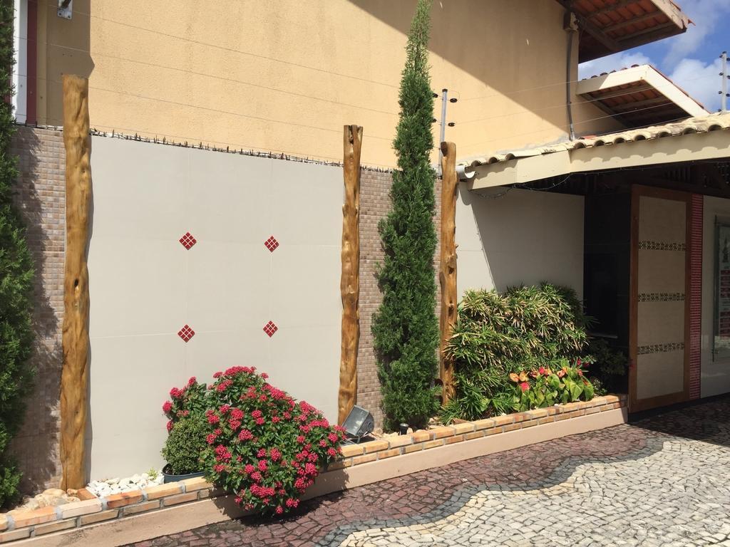 Bali Motel (Adults Only) ฟอร์ตาเลซา ภายนอก รูปภาพ