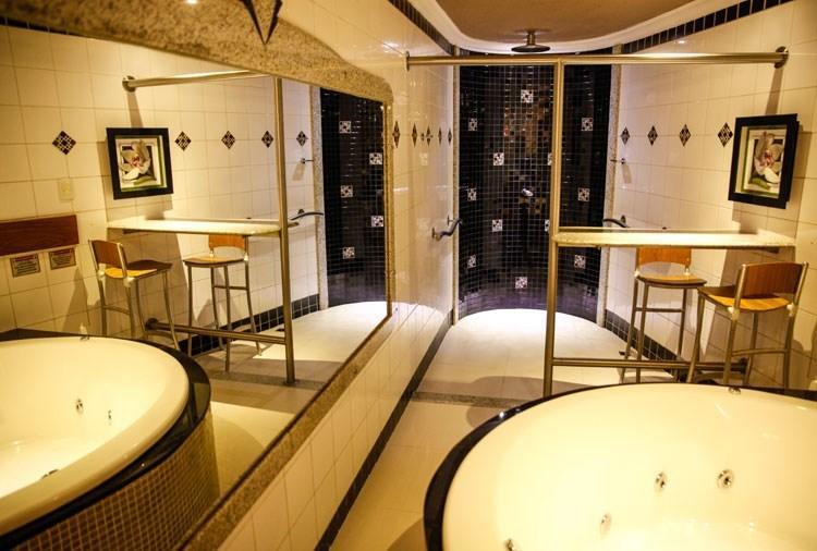 Bali Motel (Adults Only) ฟอร์ตาเลซา ภายนอก รูปภาพ