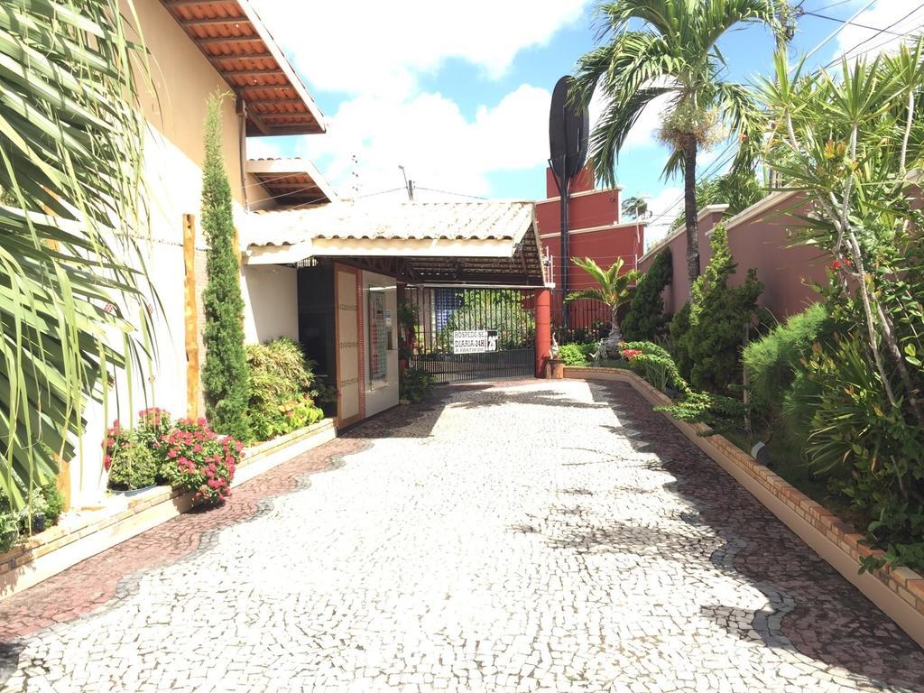 Bali Motel (Adults Only) ฟอร์ตาเลซา ภายนอก รูปภาพ